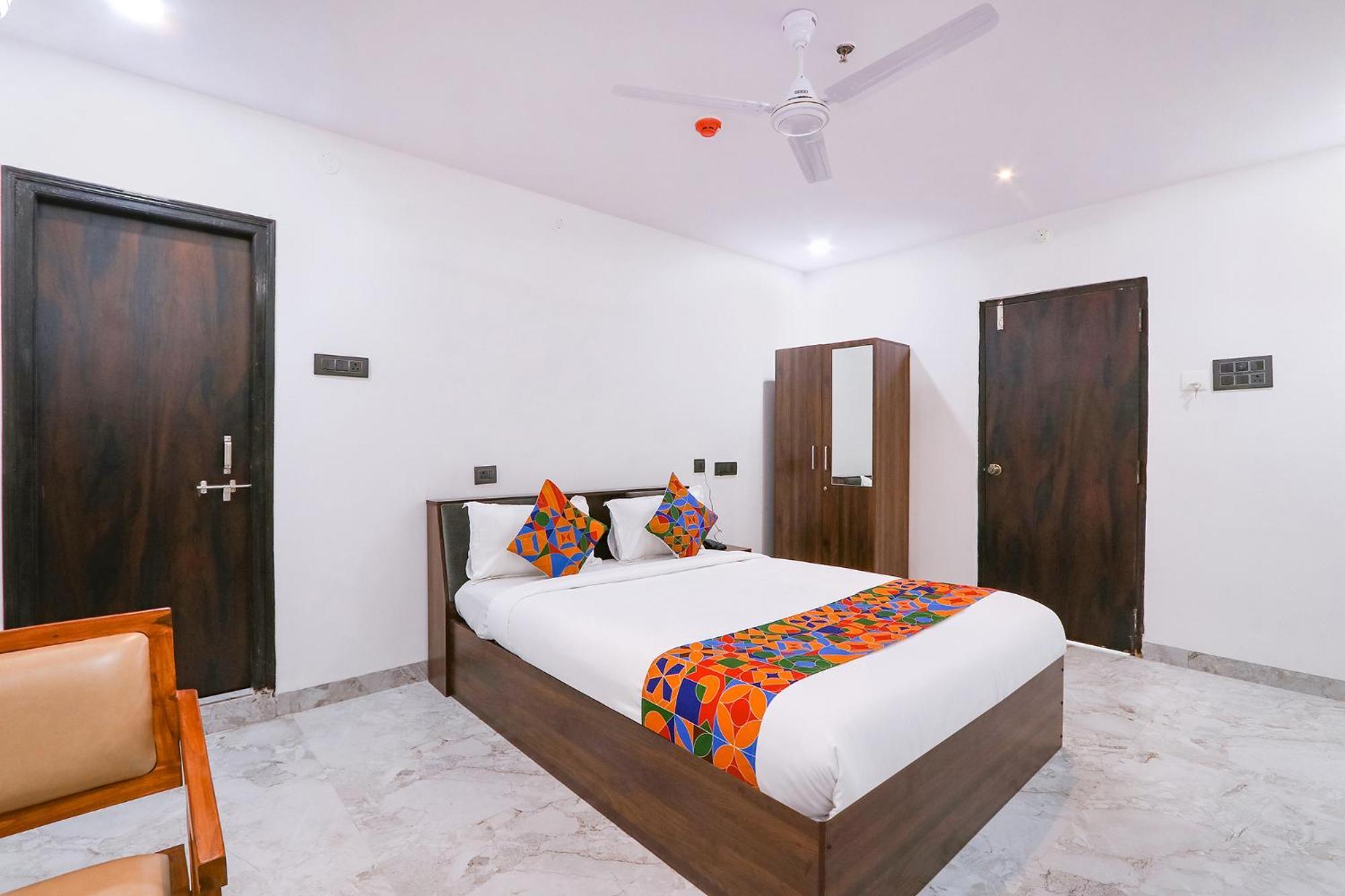 Fabhotel Relax Inn Hyderabad Exteriör bild