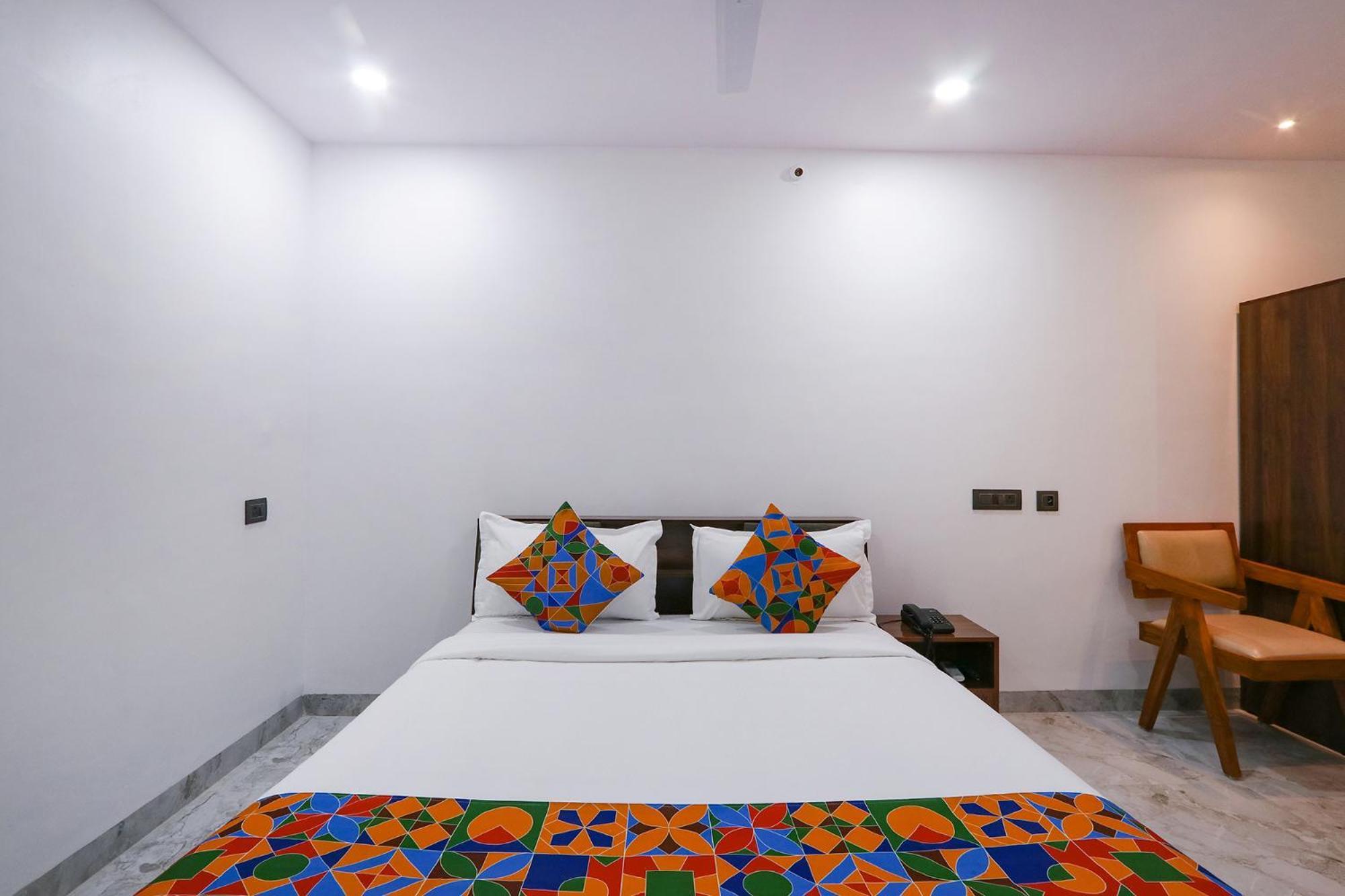 Fabhotel Relax Inn Hyderabad Exteriör bild