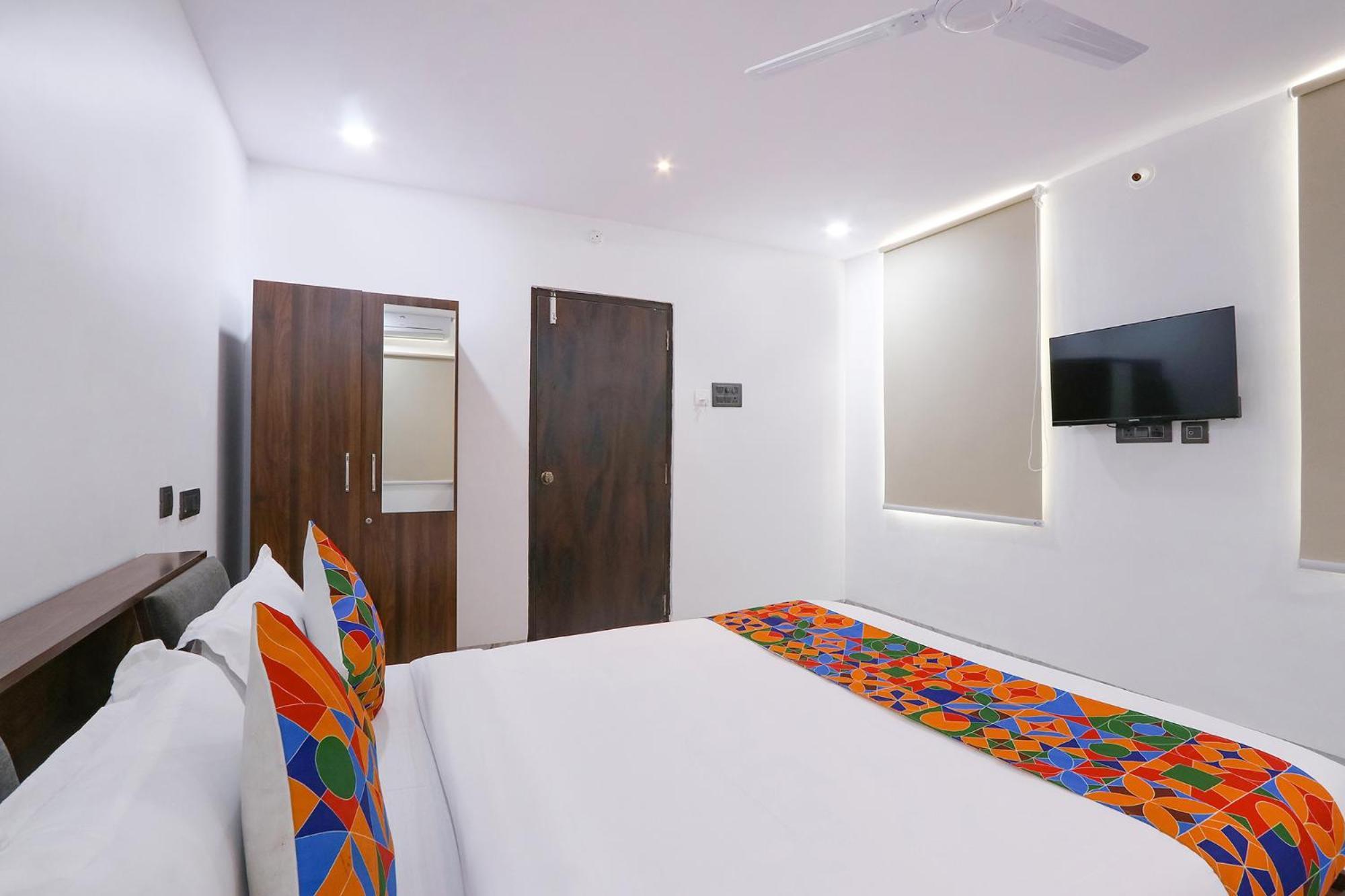 Fabhotel Relax Inn Hyderabad Exteriör bild