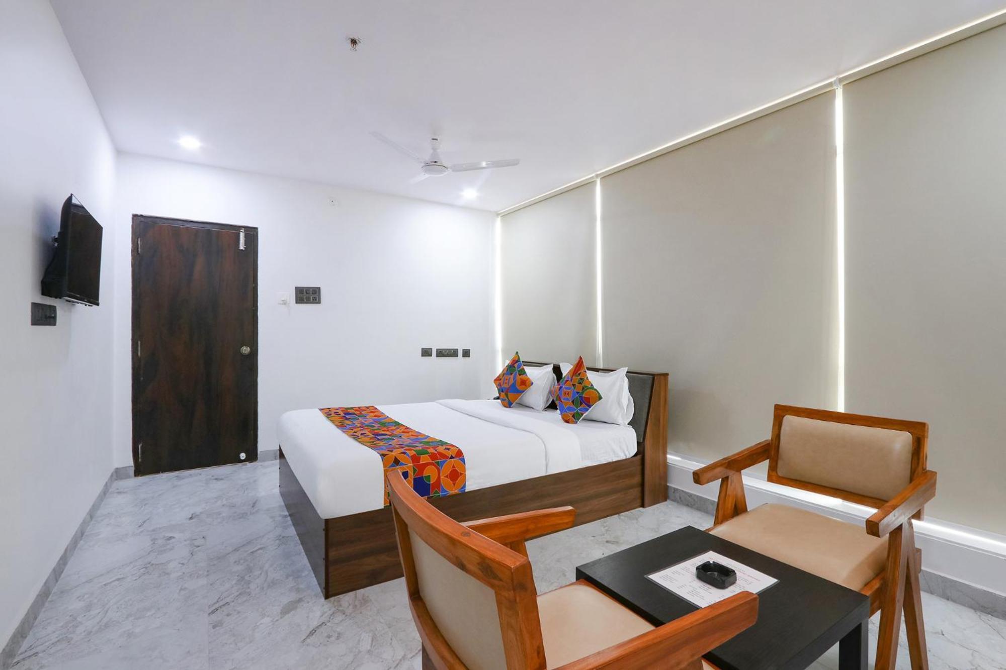 Fabhotel Relax Inn Hyderabad Exteriör bild