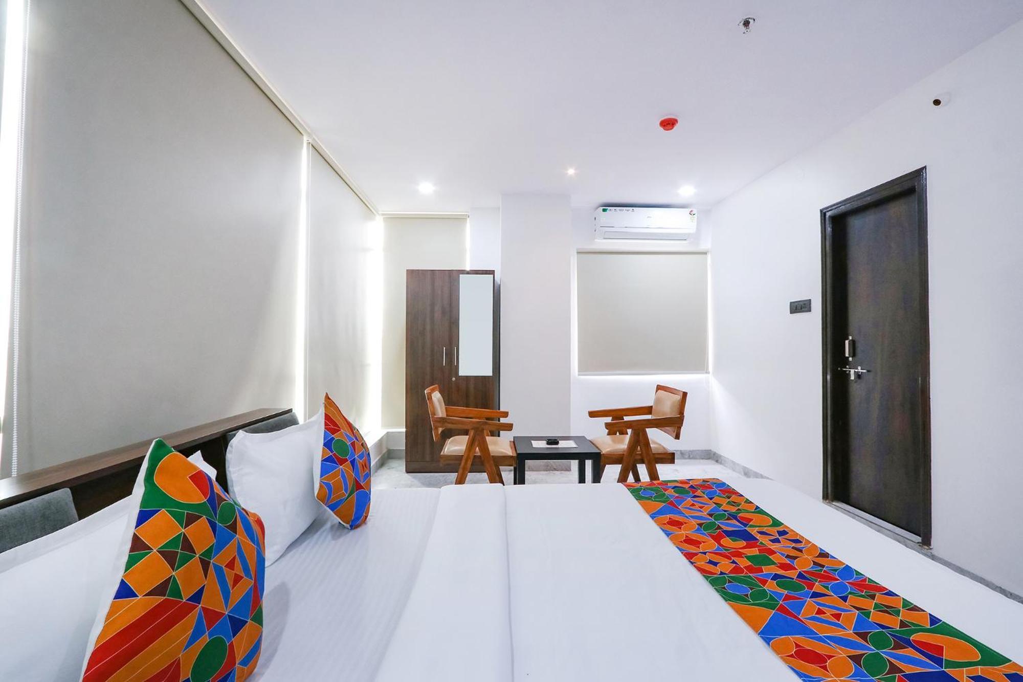 Fabhotel Relax Inn Hyderabad Exteriör bild