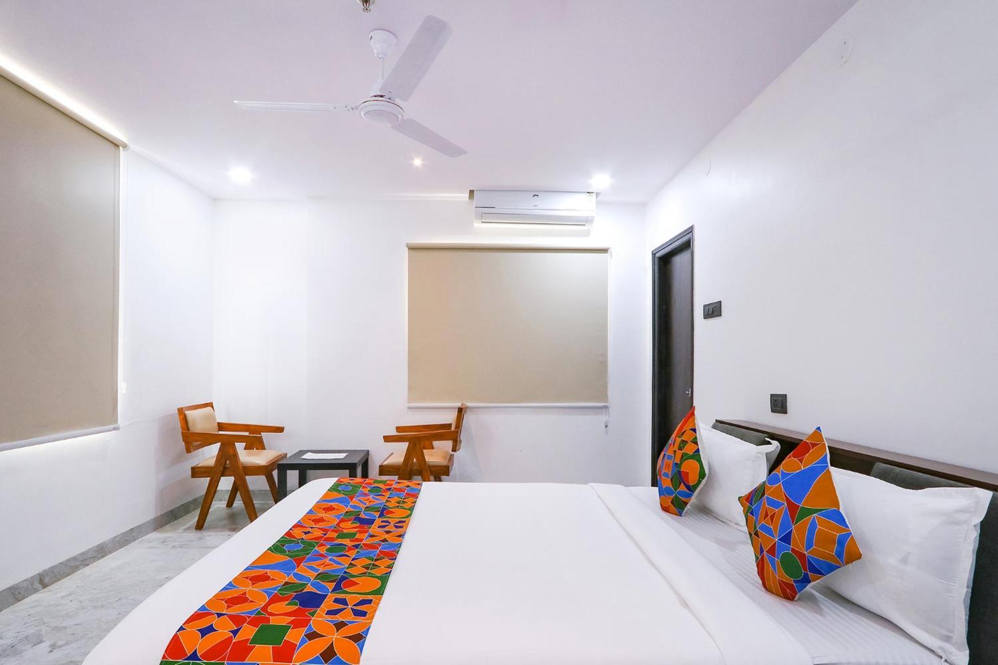 Fabhotel Relax Inn Hyderabad Exteriör bild